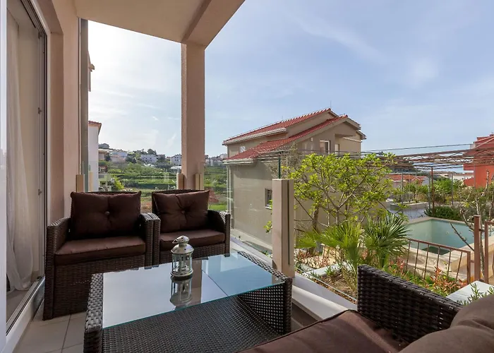 Apartamento Azalea A1 Podstrana